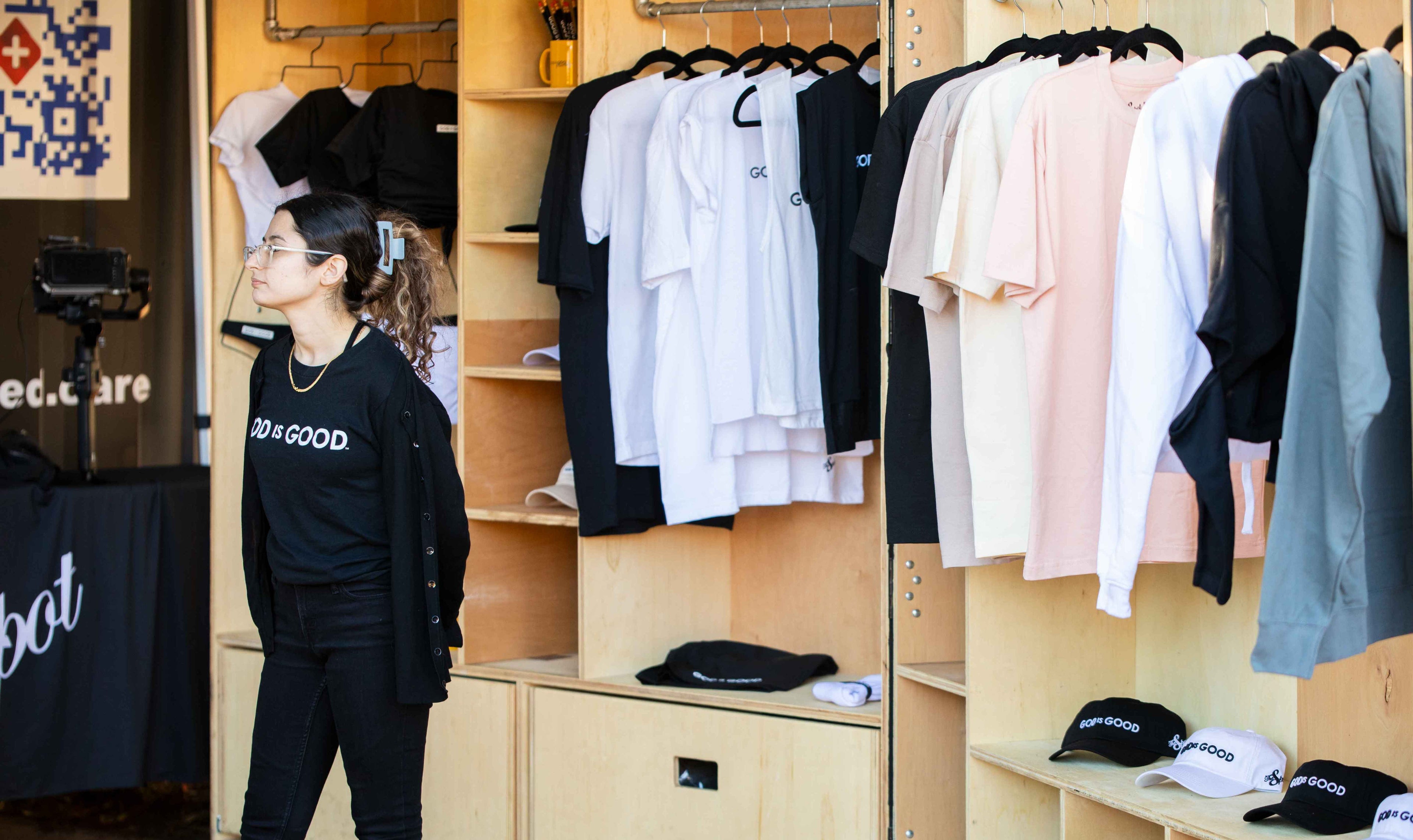 Tips for wearing your sportswear beyond the gym (in various settings).